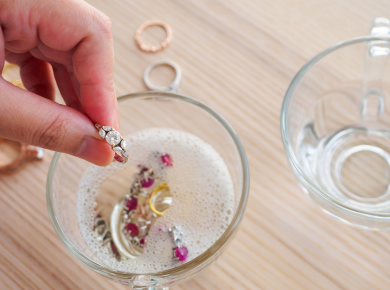 Як почистити біжутерію? Як почистити біжутерію?