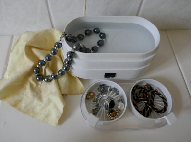 Як доглядати за біжутерією XUPING, щоб продовжити термін її служби Як доглядати за біжутерією XUPING, щоб продовжити термін її служби