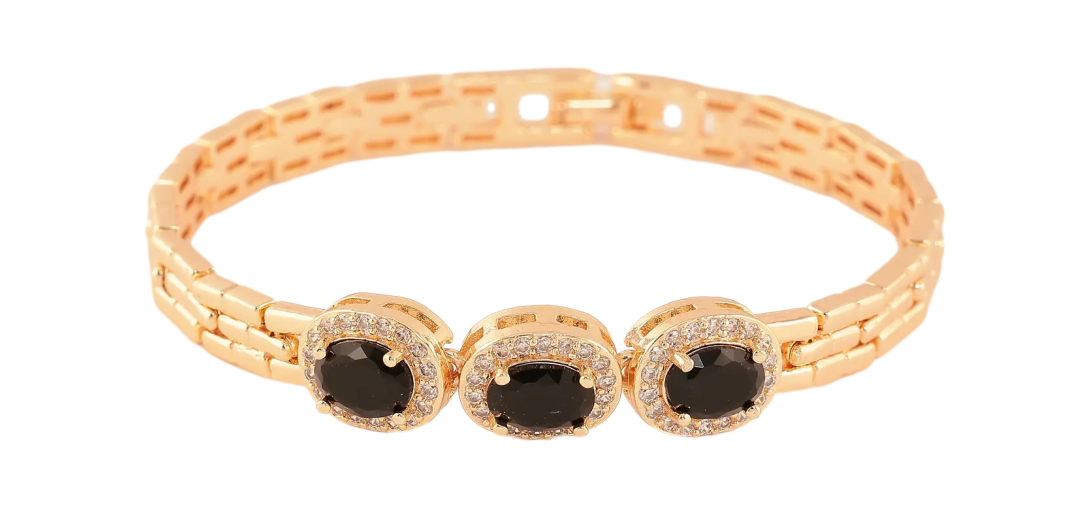 24.05.25 Нове надходження: Сережки 989 мод, Каблучки 139 мод, Ланцюжки 115 мод, Браслети 124 мод, Кулони 141 мод, Набори (сережки + кулон) 56 мод, Брошка 16 мод. та ін.