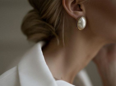 Сережки пусети: що це таке та як їх носити? Сережки пусети: що це таке та як їх носити?