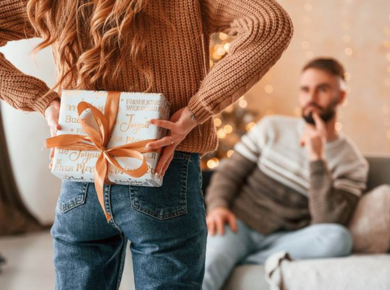 Можно ли дарить браслет мужчине: приметы и рекомендации Можно ли дарить браслет мужчине: приметы и рекомендации