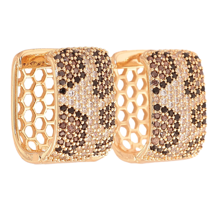 Сережки Нержавіюча сталь колечка "Зміїний візерунок кристалами" фото №4 Сережки Нержавіюча сталь колечка "Зміїний візерунок кристалами" фото №4