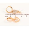 Серьги Xuping цвет Позолота 18K подвески на колечках "Ассиметричные подвески сердечки с инкрустацией кристаллами" фото №2