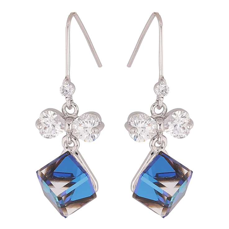 Серьги Xuping цвет Родий с кристаллами Swarovski французский замок "Кристальные кубики Bermuda Blue с бантами" фото №14 Серьги Xuping цвет Родий с кристаллами Swarovski французский замок "Кристальные кубики Bermuda Blue с бантами" фото №14