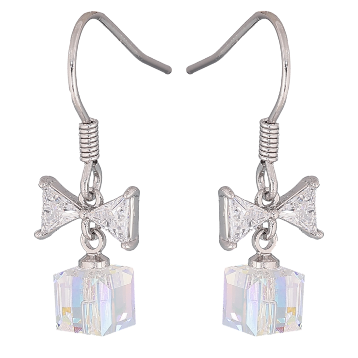 Серьги Xuping цвет Родий с кристаллами Swarovski французский замок "Кристальные кубики Shimmer с бантами" фото №13 Серьги Xuping цвет Родий с кристаллами Swarovski французский замок "Кристальные кубики Shimmer с бантами" фото №13