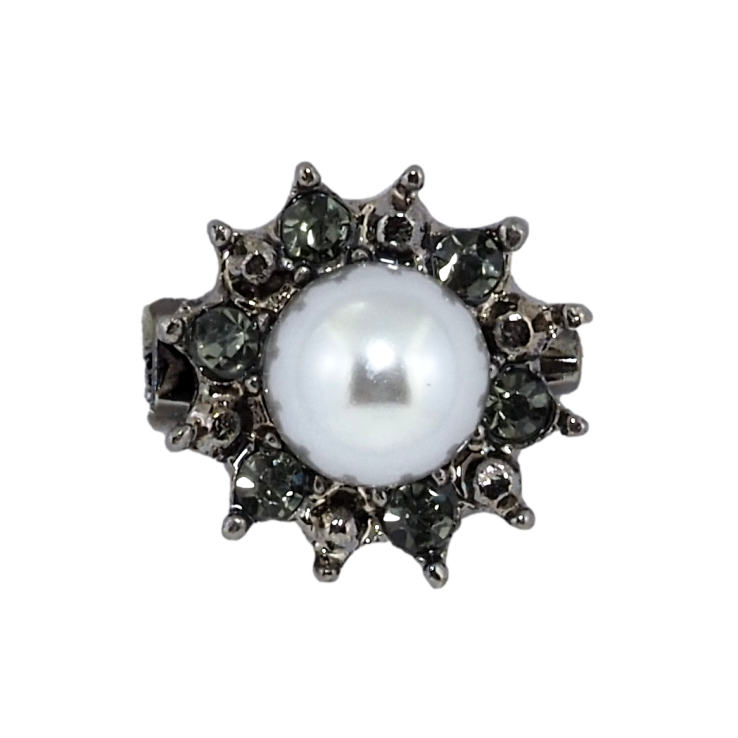 Брошка Квітка з сірою намистиною і чорними стразами фото №20 Брошка Квітка з сірою намистиною і чорними стразами фото №20