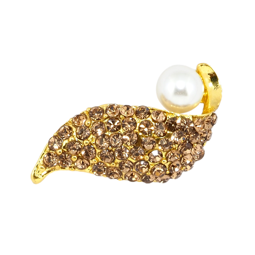 Брошь Листик с коричневыми стразами и жемчужиной фото №1