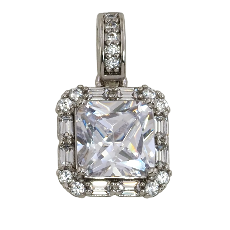 Кулон Xuping Родій Фіаніт в обрамленні цирконію для ланцюжка до 3мм фото №1 Кулон Xuping Родій Фіаніт в обрамленні цирконію для ланцюжка до 3мм фото №1