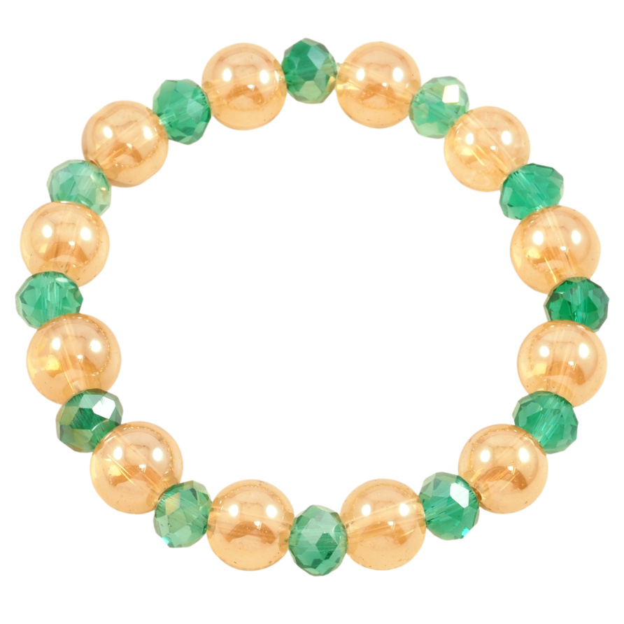 Браслет на резинке стекло Золотисто-зеленые бусины, ø 8мм и 10мм свободный размер фото №1