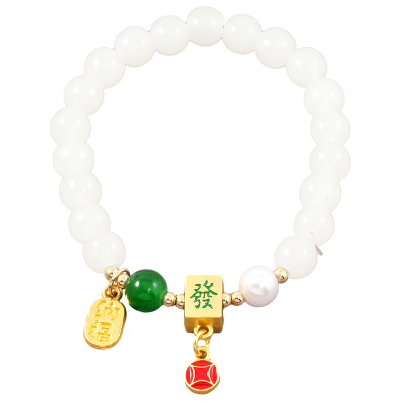 Браслет на резинке стекло Белые бусины и подвески с китайскими иероглифами, ø 8мм свободный размер фото №1