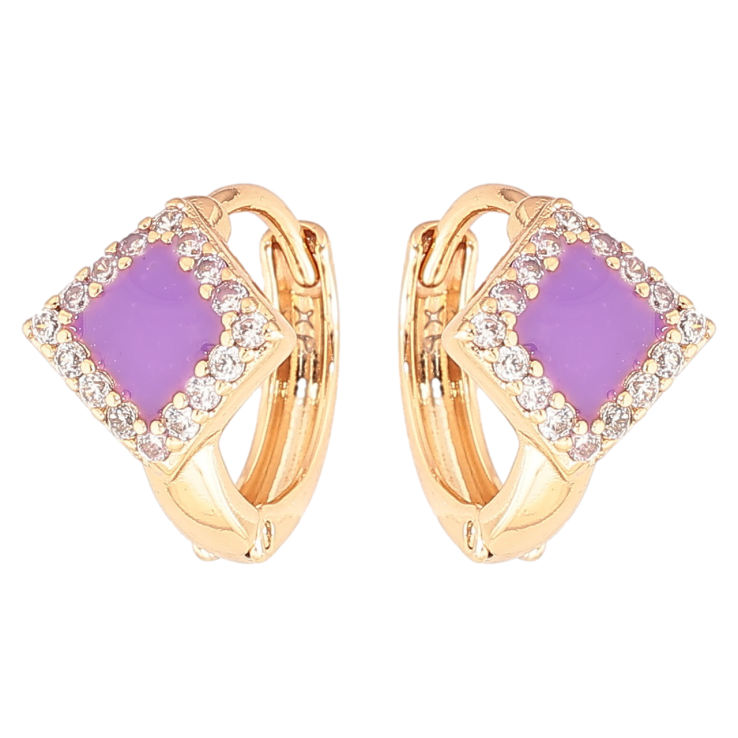 Сережки Xuping Позолота 18K колечка «Бузкові емалеві ромби в обрамленні цирконію» фото №25 Сережки Xuping Позолота 18K колечка «Бузкові емалеві ромби в обрамленні цирконію» фото №25