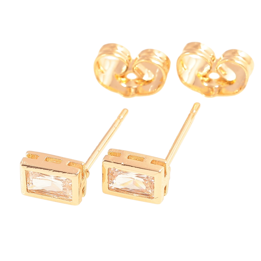 Сережки Xuping Позолота 18K пусети «Кристали 4х6мм фото №1 Сережки Xuping Позолота 18K пусети «Кристали 4х6мм фото №1