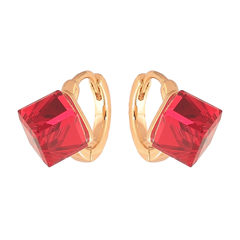 Сережки Xuping Колір Позолота 18K колечка Червоні кристальні кубики фото №1 Сережки Xuping Колір Позолота 18K колечка Червоні кристальні кубики фото №1