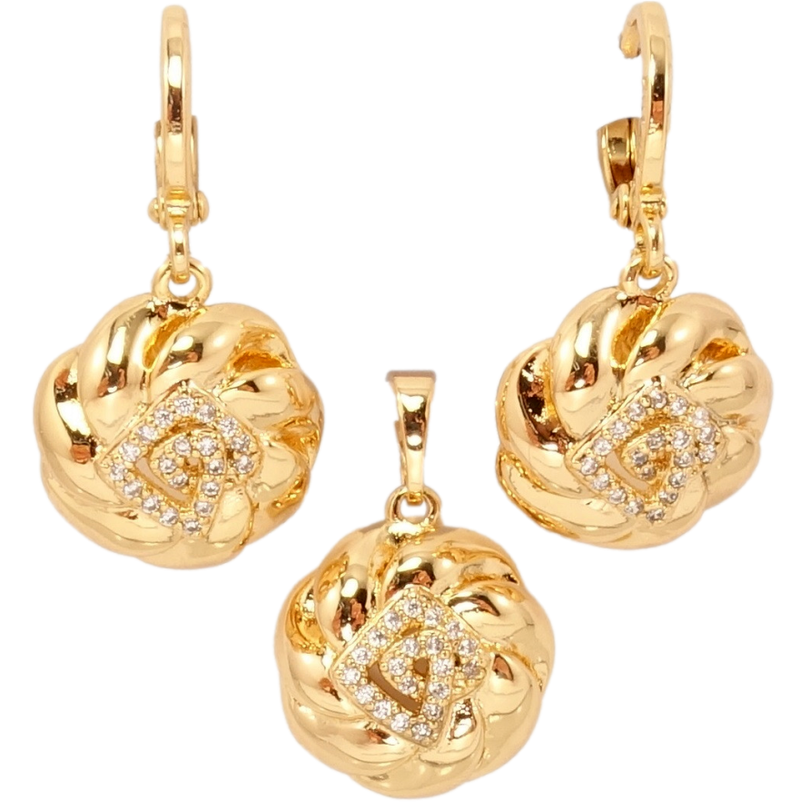 Набор Xuping Позолота 18K Серьги Кулон Декоративные подвески с цирконием фото №1 Набор Xuping Позолота 18K Серьги Кулон Декоративные подвески с цирконием фото №1