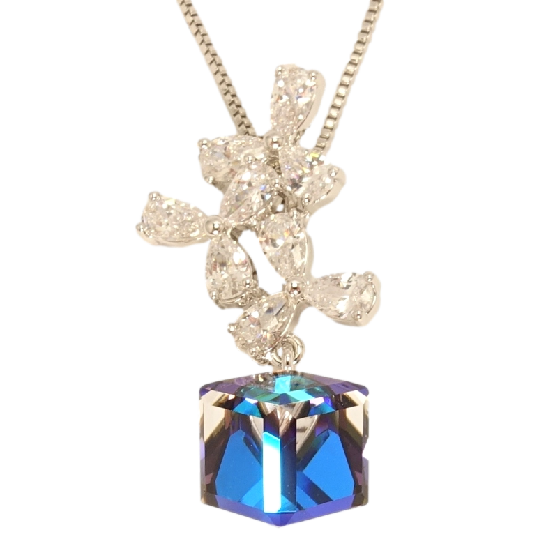 Кулон Xuping цвет Родий с кр-ми Swarovski на цепочке Цветочная феерия с кристальным кубом длина 39-44см фото №1 Кулон Xuping цвет Родий с кр-ми Swarovski на цепочке Цветочная феерия с кристальным кубом длина 39-44см фото №1