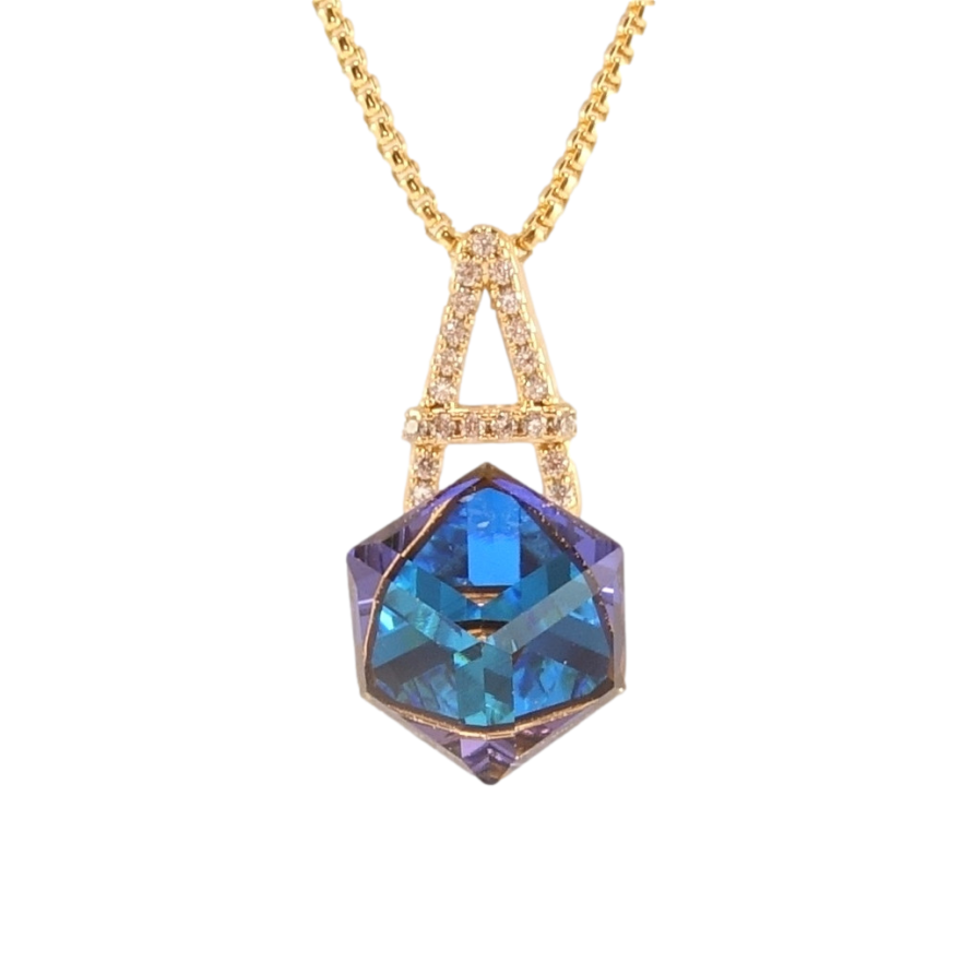 Кулон Xuping цвет 18K с кр-ми Swarovski на цепочке Буква А с кристальным кубом Bermuda Blue длина фото №1