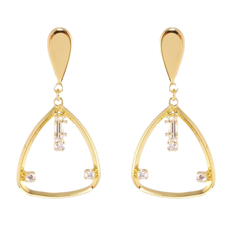 Сережки Xuping QQMM Позолота 14K пусети Декоративні трикутники фото №21 Сережки Xuping QQMM Позолота 14K пусети Декоративні трикутники фото №21