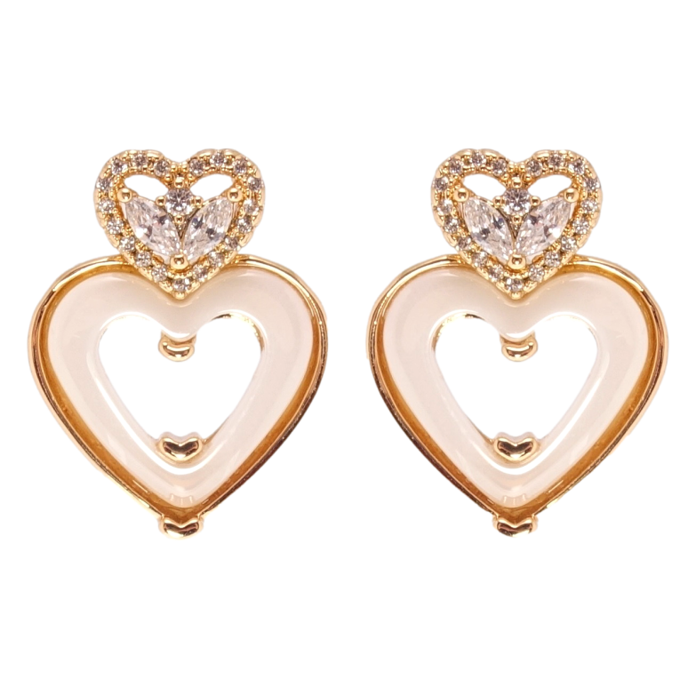 Сережки Xuping Позолота 18K пусети Сердечки з білою керамікою та фіанітами фото №3