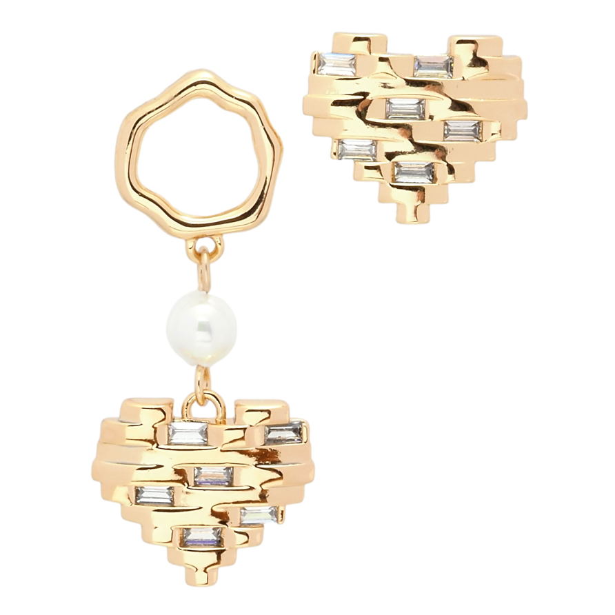 Серьги Xuping QQMM Позолота 18K пусеты Ассиметричные сердечки с цирконием фото №1 Серьги Xuping QQMM Позолота 18K пусеты Ассиметричные сердечки с цирконием фото №1