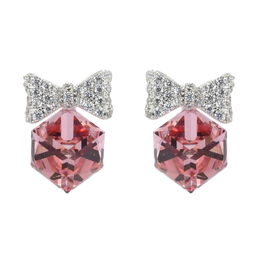Сережки Xuping колір Родій з кристалами Swarovski пусети Кристальні кубики Rose з бантами фото №1 Сережки Xuping колір Родій з кристалами Swarovski пусети Кристальні кубики Rose з бантами фото №1