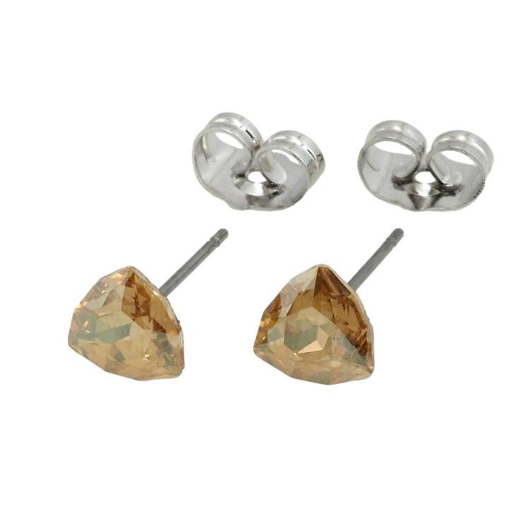 Сережки Xuping колір Родій з кристалами Swarovski пусети Кристали Golden Shadow, 7х7мм фото №8 Сережки Xuping колір Родій з кристалами Swarovski пусети Кристали Golden Shadow, 7х7мм фото №8